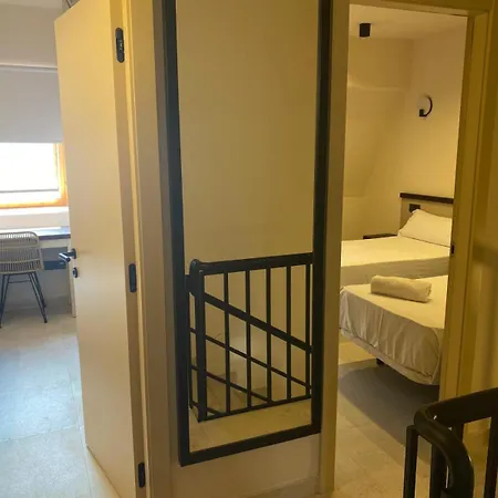 普拉亚祖尔公寓 公寓式酒店 美洲海滩